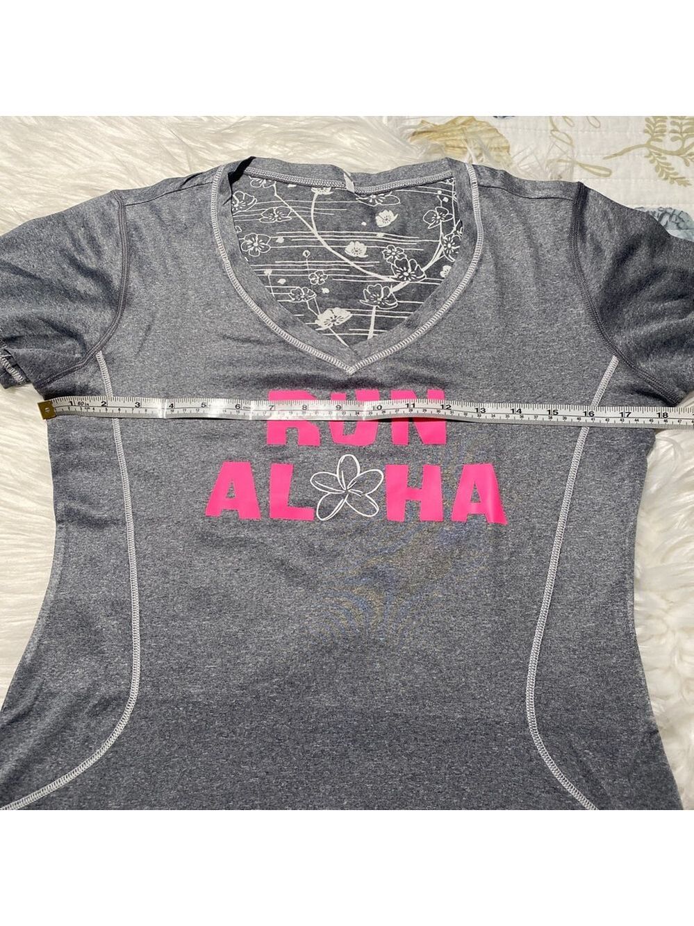 Brooks Gray Run Aloha Short Sleeve Tee womens S - Picture 3 of 7